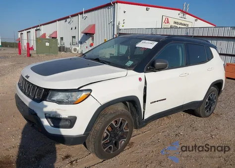 2020 Jeep Compass Trailhawk 4X4 из США, поврежденный, VIN 3C4NJDDB9LT207919